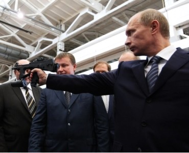 Putyin az USA gyenge pontját célozza: a tőzsdét
